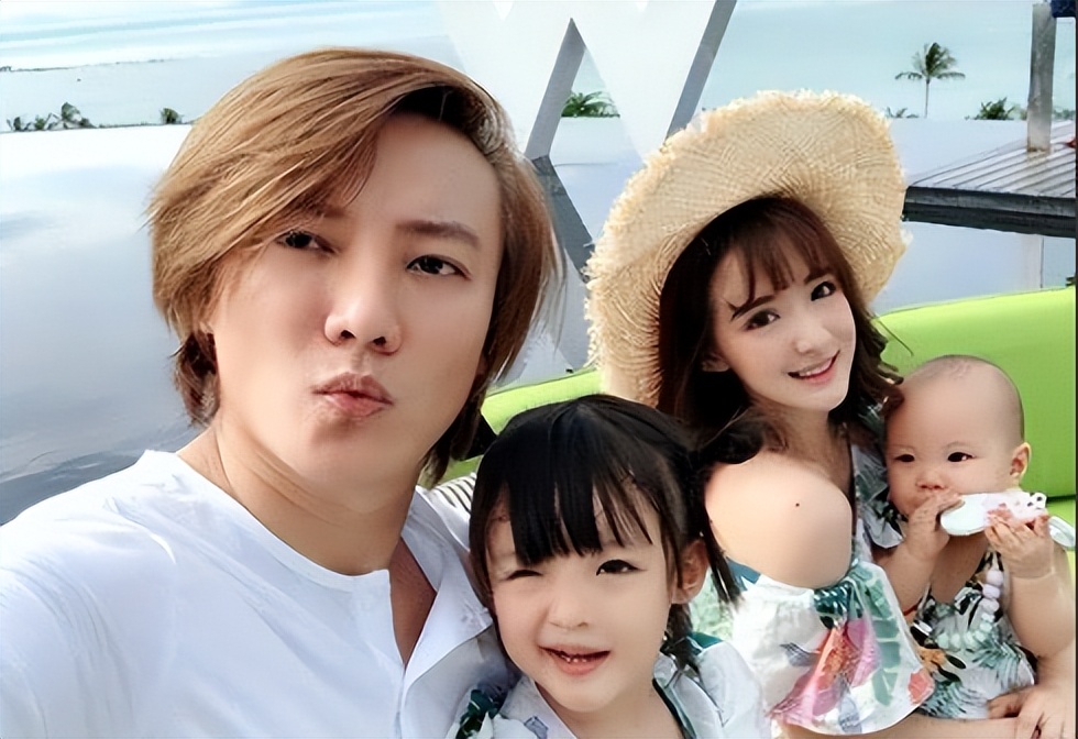 詹雯婷：淡出公众视线多年，离开“飞儿乐队”有遗憾