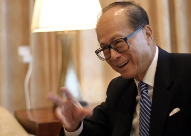 李嘉诚一生的两大错误，第一次错过了马云，第二次错过了任正非