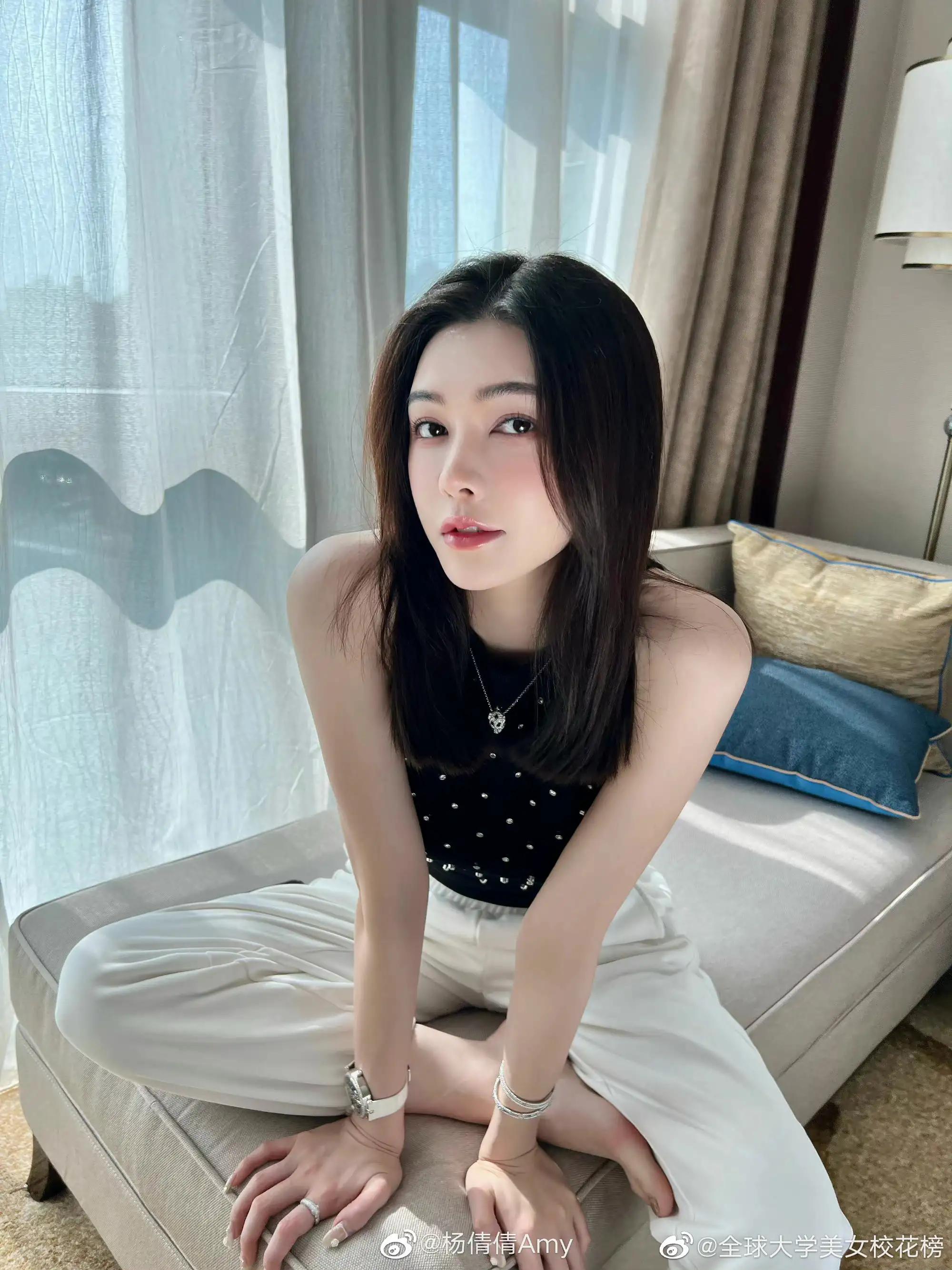 杨倩倩浙江传媒学院亚洲小姐中国区大赛冠军最佳上镜奖获得者