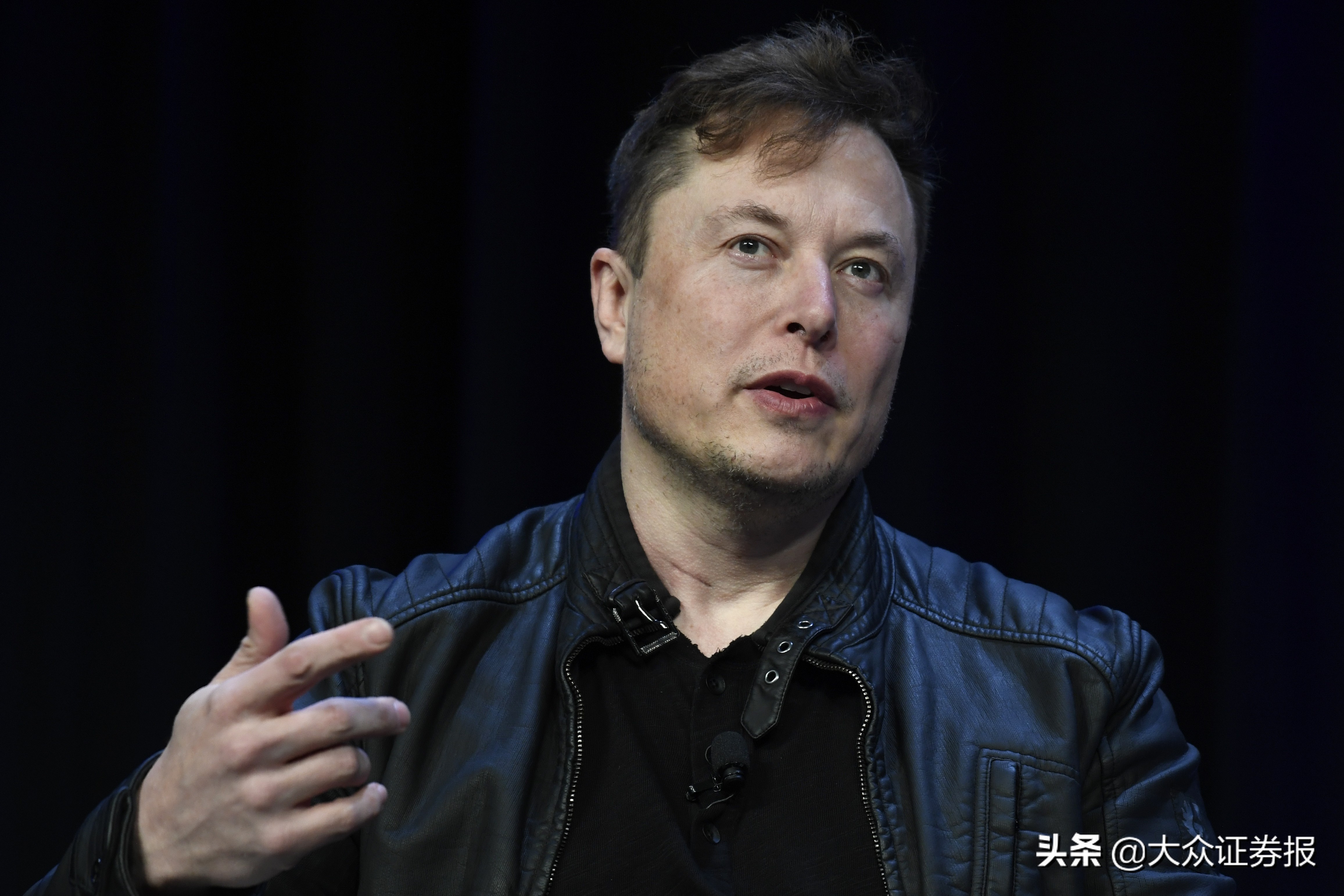 马斯克将推Tesla Bot类人机器人——智能机器板块成新“风口”