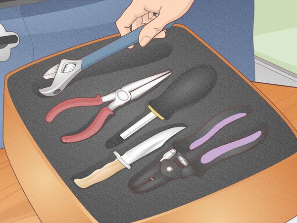 18个必备物品应该放在你的汽车急救箱中