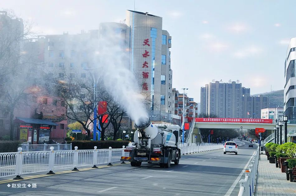 疫情笼罩下的秦州城（组图）