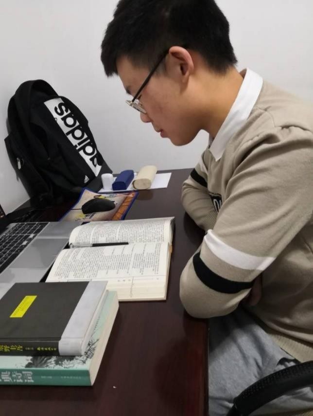 “男神女神”齐亮相！河南这2个宿舍，11人全部上岸，来自同一高校同一学院！