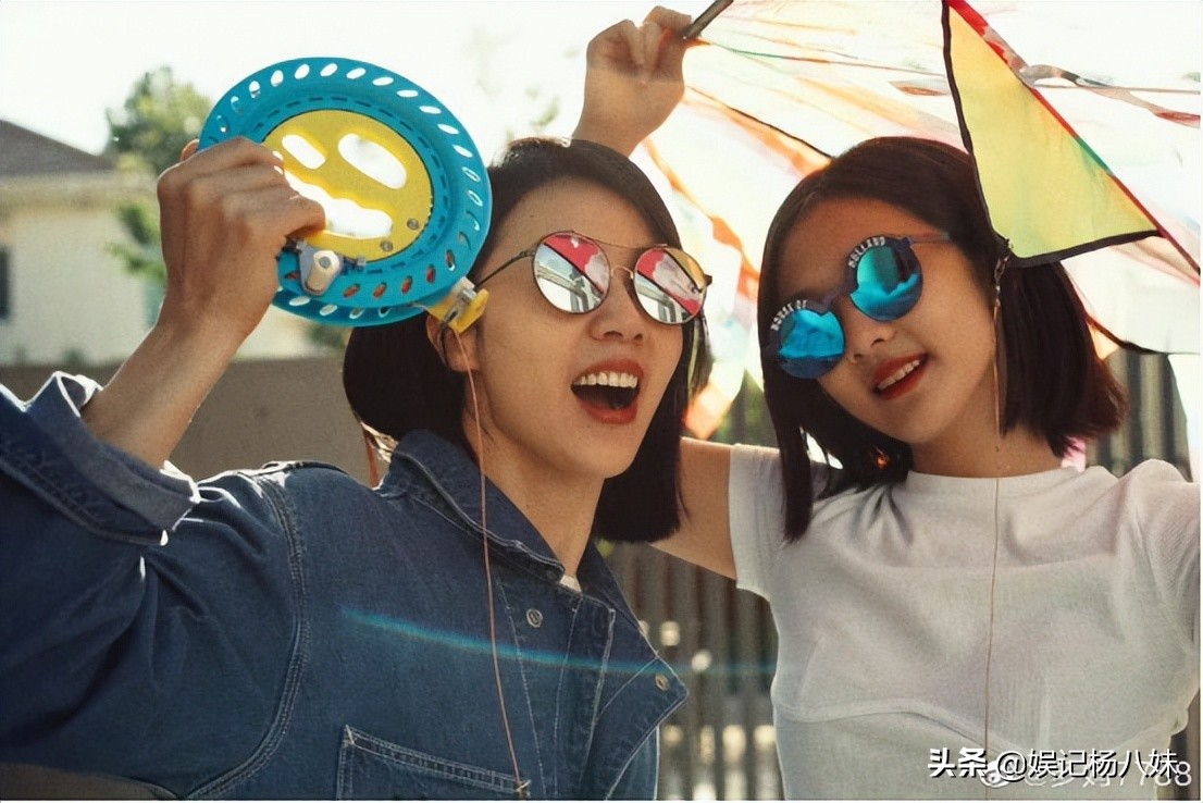 7位名媛星二代，化浓妆穿着性感，十几岁个个出身“豪门”