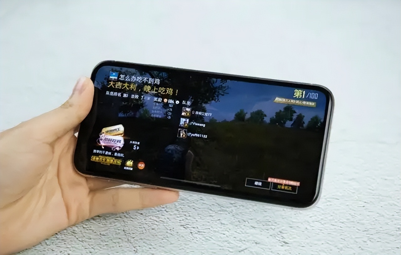 当年售价过万的iPhoneXS Max，如今还能胜任主力机？