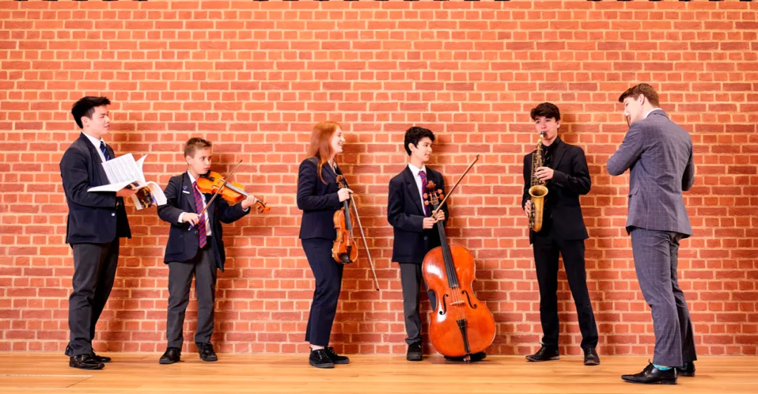 英栋捷报｜一张“名副其实的黄金门票”- 国王学院学校