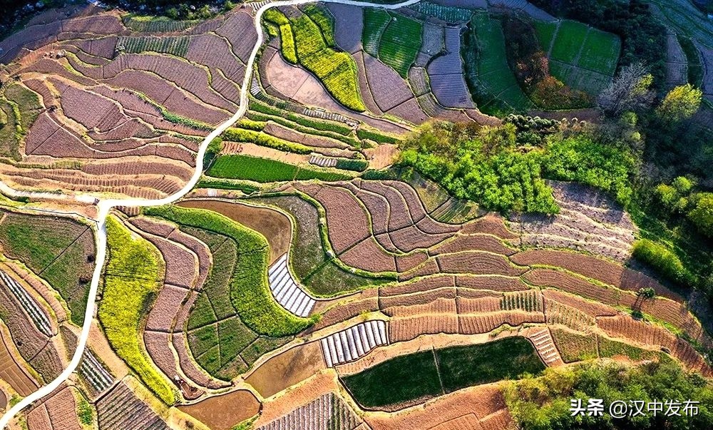 漢中這里，風(fēng)光迤邐、景色秀麗！值得一去！