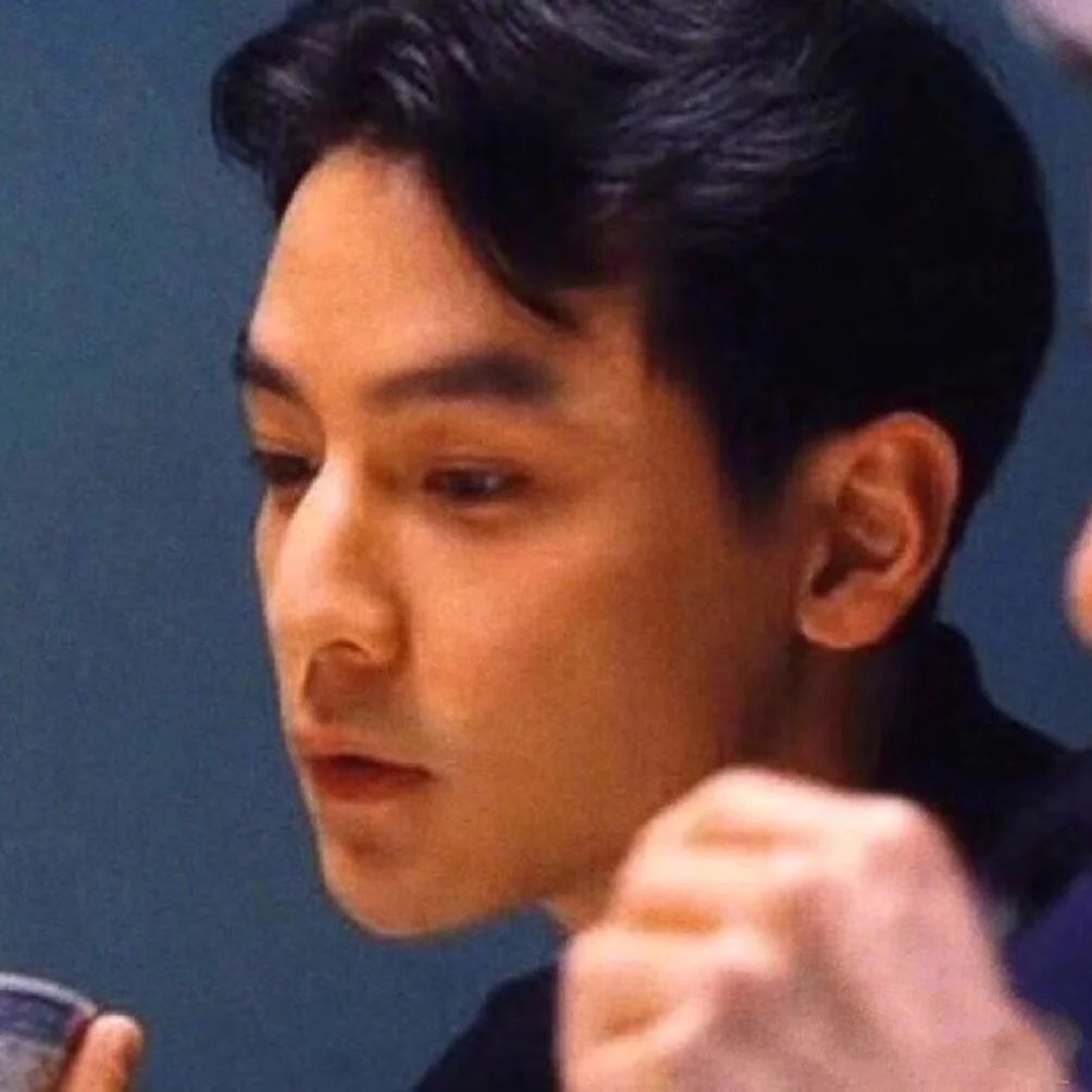 10位长得像“混血儿”的男星，个个明眸皓齿，实打实的中国美男子