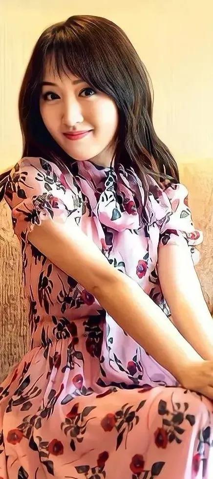 一代歌后杨钰莹