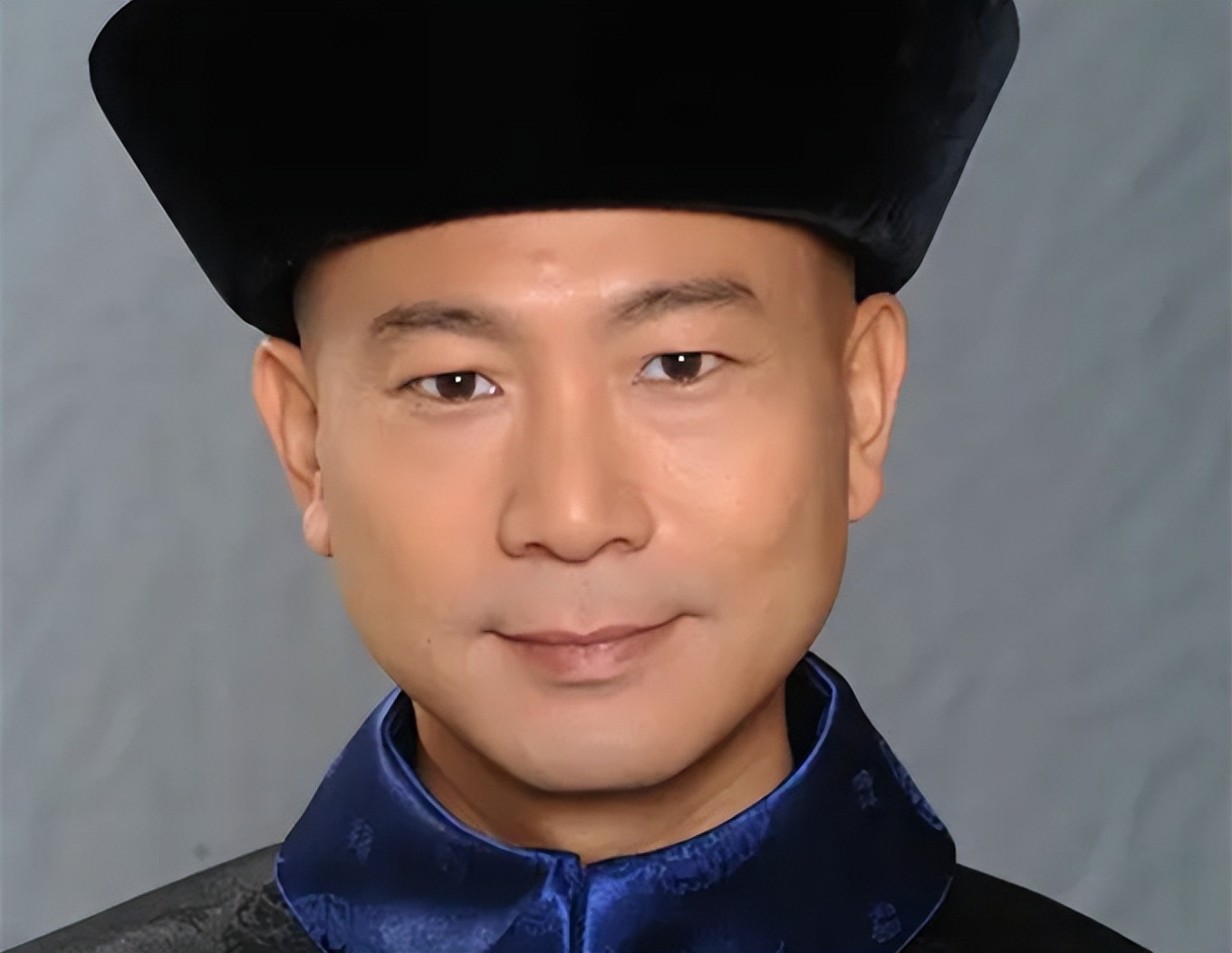 陈国邦妻子宣布携女移居泰国！花300万当地买豪宅，老公留港赚钱