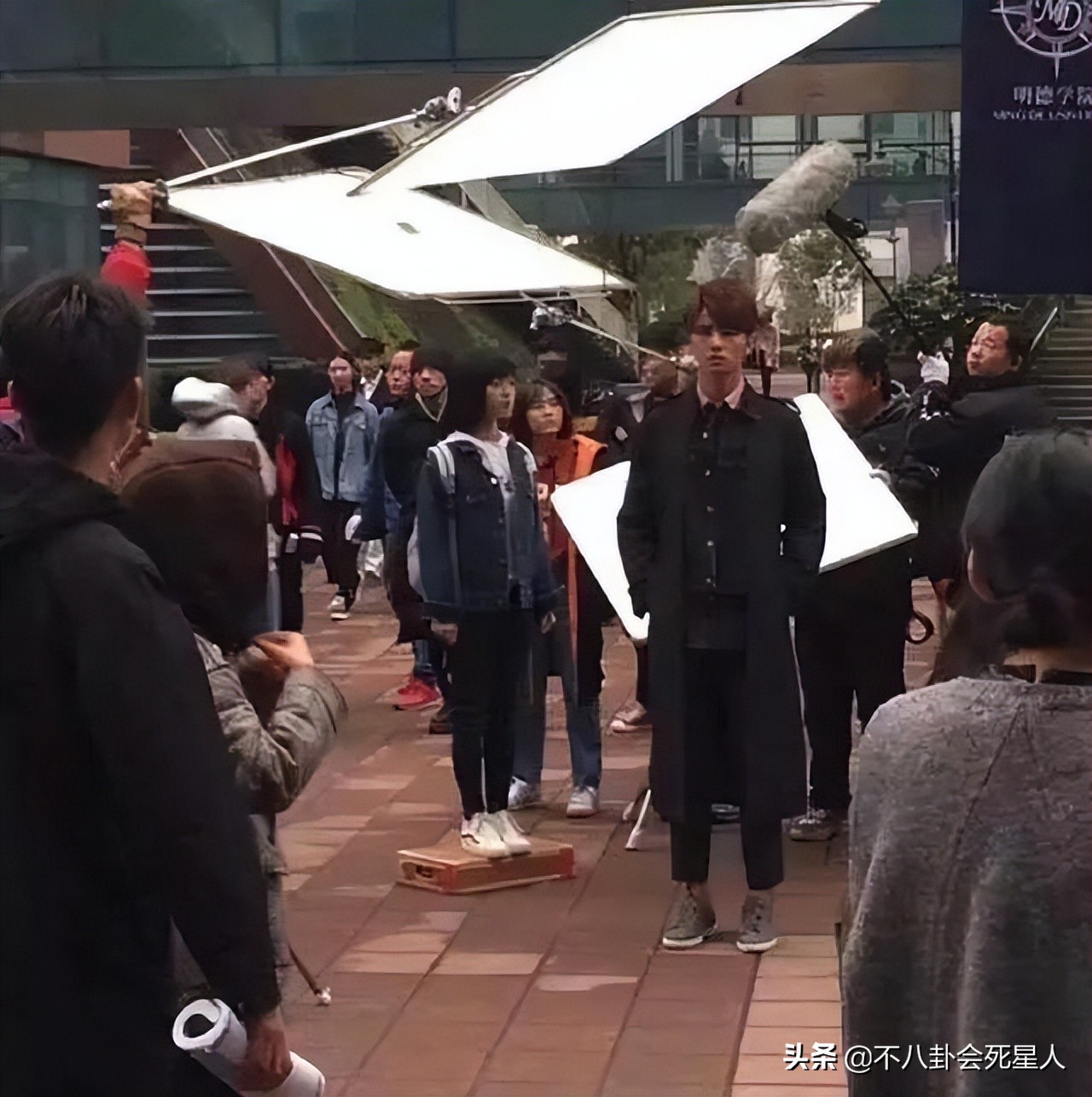 电视剧不敢拍的“下半身”，藏着娱乐圈5大秘密，看了秒懂