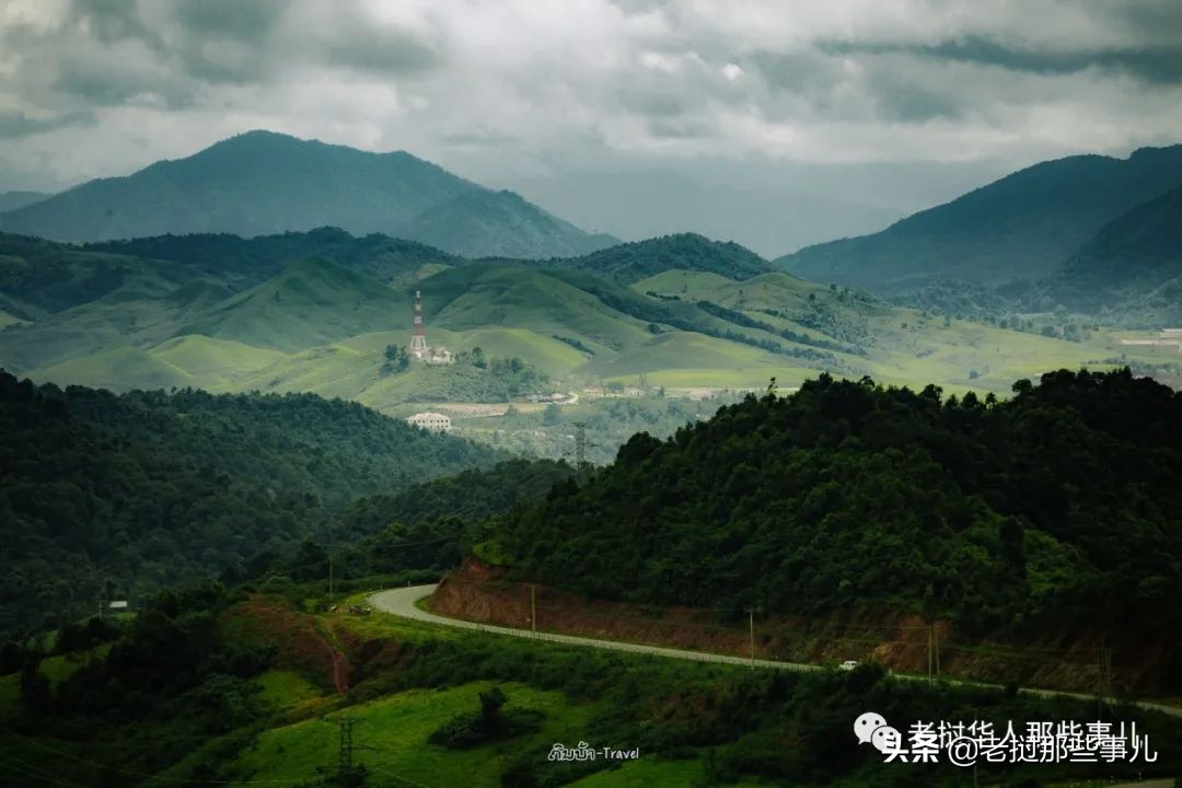 这里是赛宋本省阿努翁县普华桑村的华龙山.