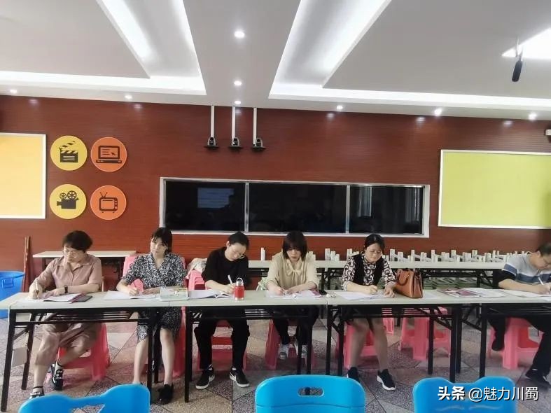 三台中学实验学校：追风赶月莫停留，教研之路绽芳华