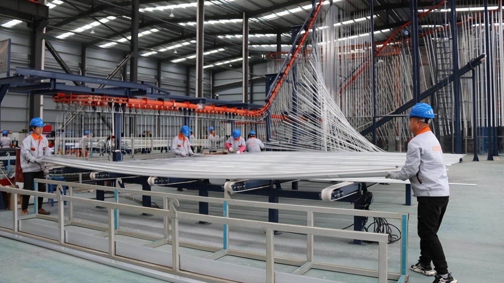 眉县：筑牢高质量发展的“压舱石”