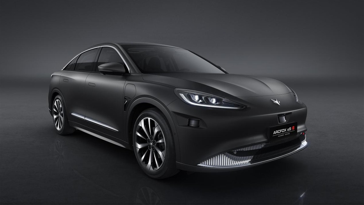 极狐汽车王秋凤：车企与“科技伙伴”同频进化