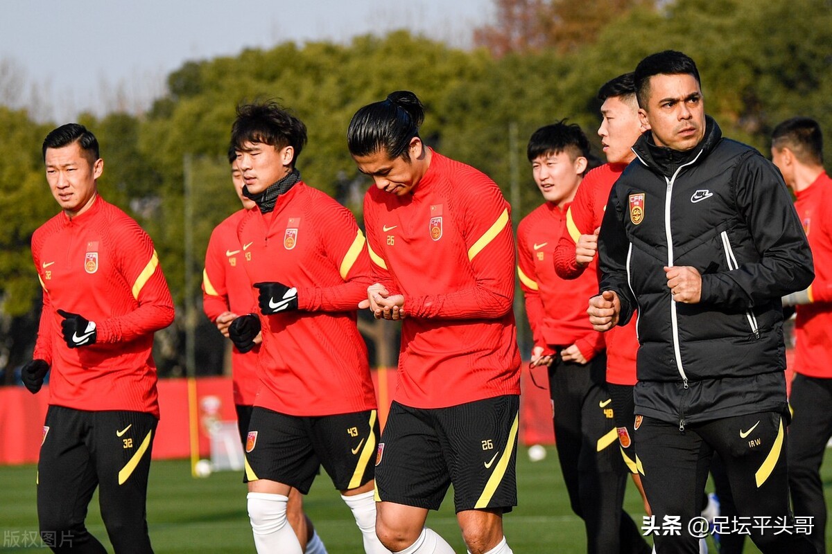 中国足球队队员-2-0,戴伟军破门,u23国足展现实力,杭州亚运会值得期待