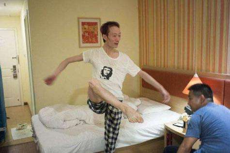 杨丽萍关门弟子郭冷：除了跳舞什么都不会做，年入百万却无人敢嫁