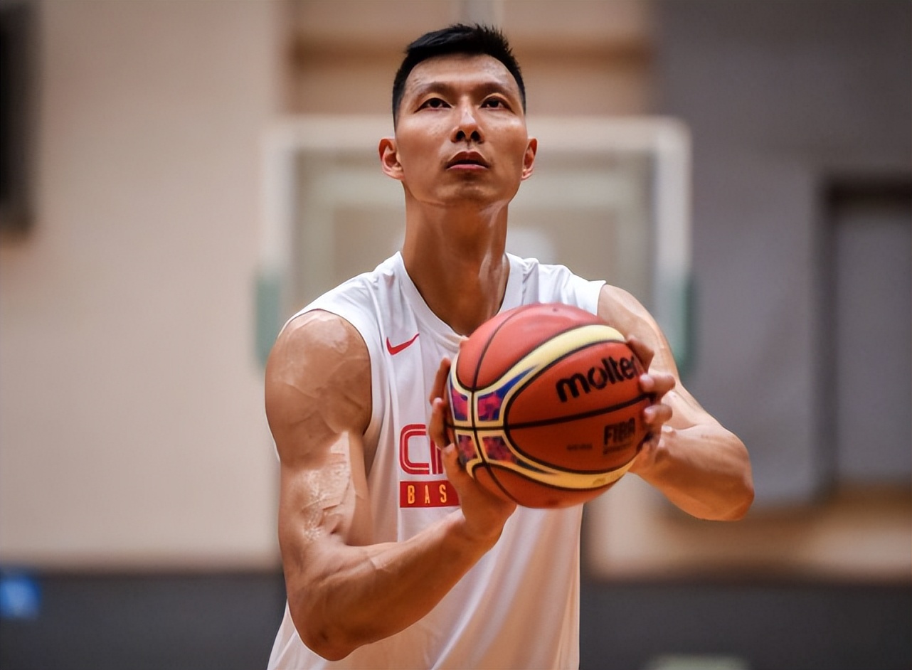 cba冠军和ncaa哪个厉害(NBA，CBA，NCAA，这3大篮球联赛，历史第一人都是谁？)