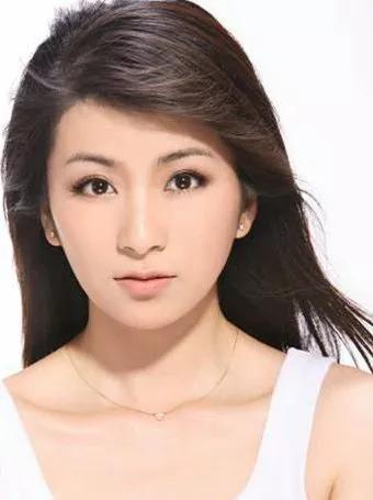 刘庭羽：气质婉约，温婉大方，魅力十足