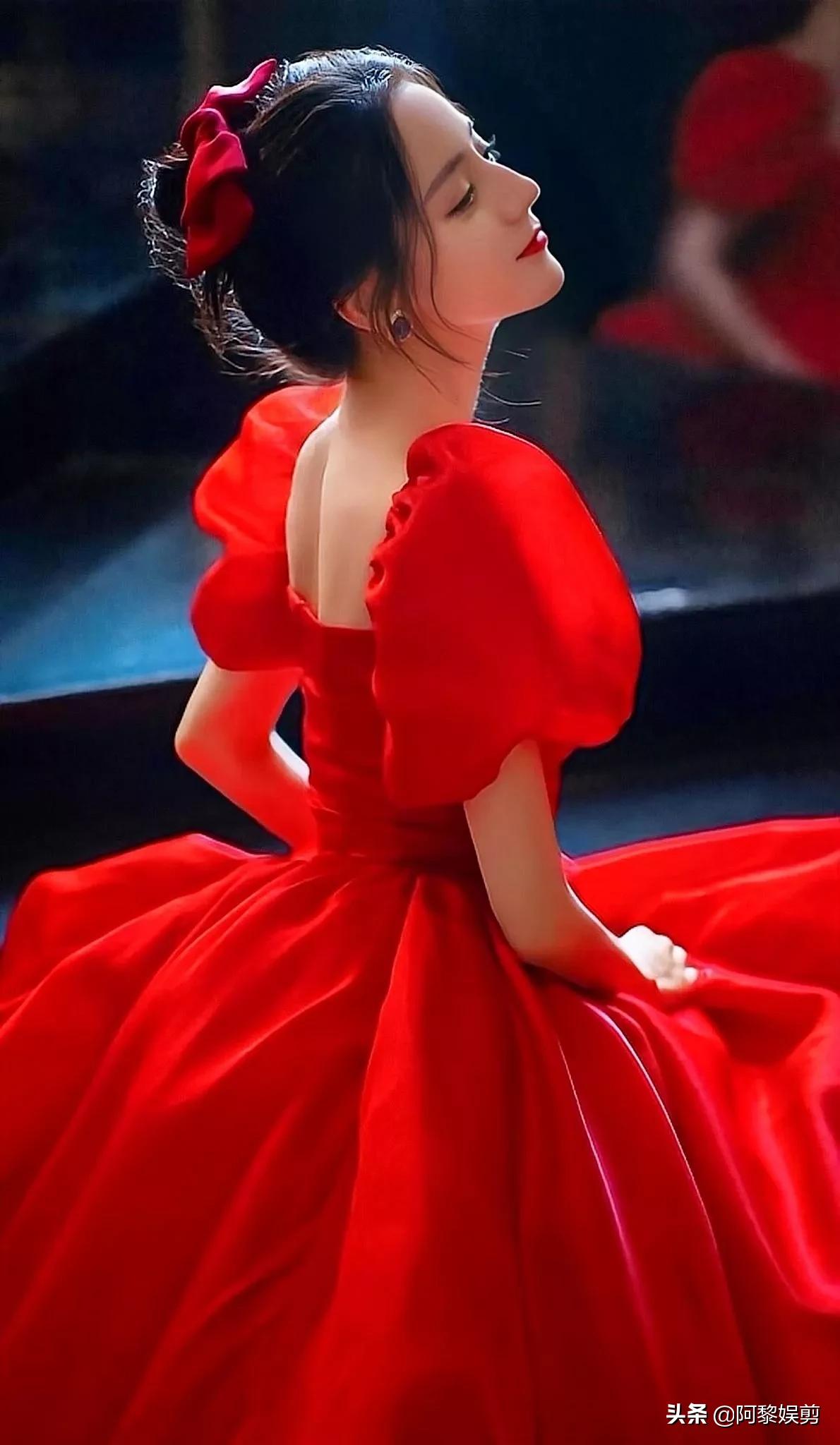 迪丽热巴，倾城绝色，灵动迷人，第三张太美了