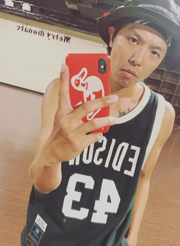 艺人小鬼离世一年半，前女友杨丞琳留言“同想念”应诉心情