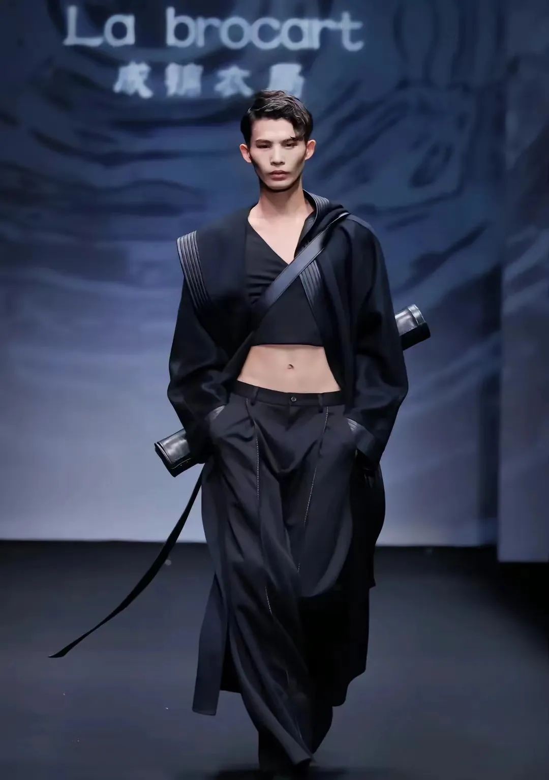 星光闪耀 | 陆仙人携手4大首席艺人引领星光之路