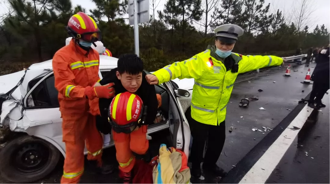 灵魂！ Dechang Expressway，卡车360°度假