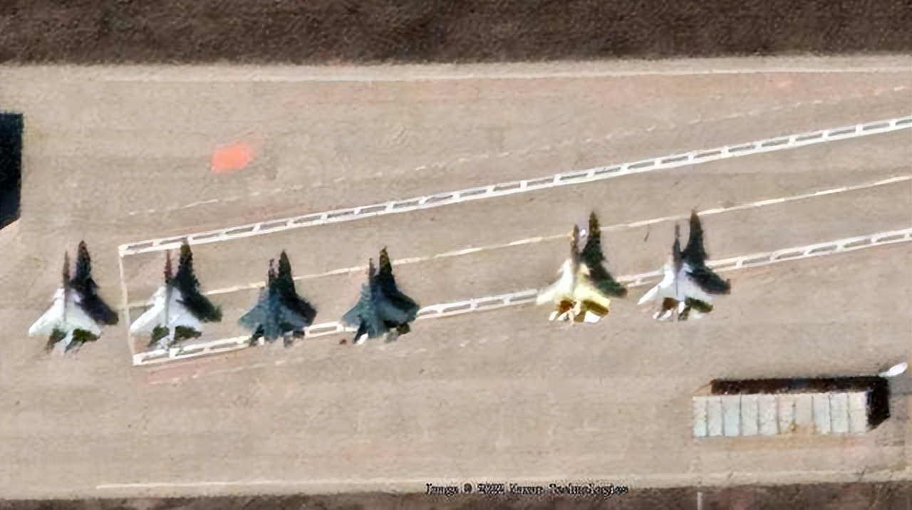 �վ�600���������ɣ�����û�����ƣ�ɽ�����ѽ�������Ϳ��