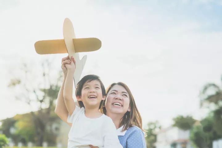 你越吼，孩子越叛逆？做好这2点，比怒骂1000句都管用