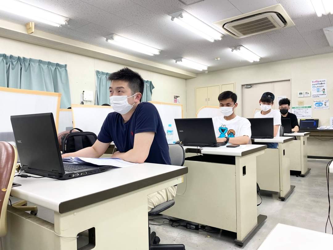 日本国際工科専門学校丨旧校名（明生情ビジネス専門学校）