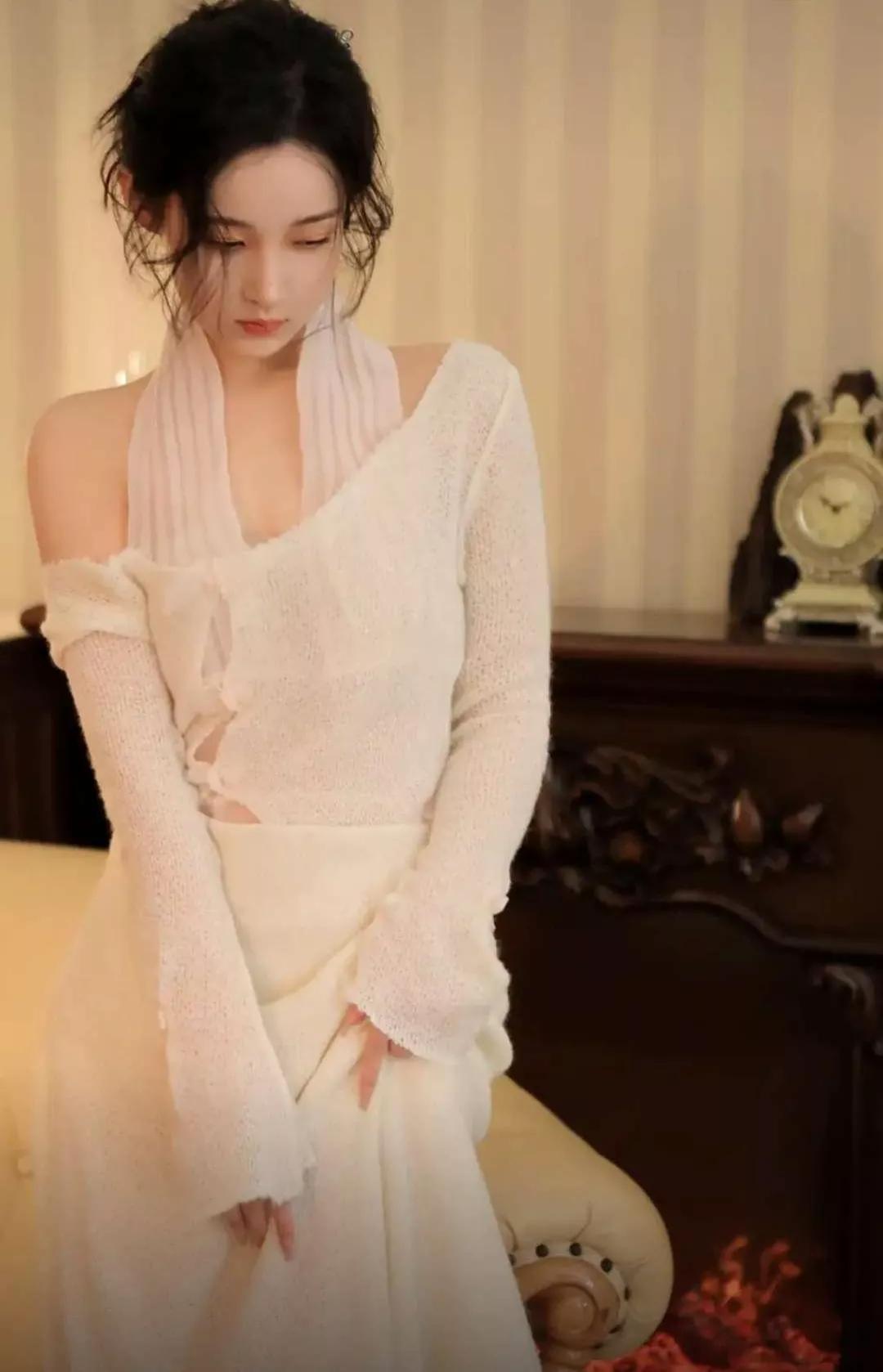 手机桌面，明星祝绪丹、黄梦莹、王艺瑾和张艺凡