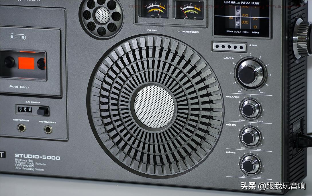 LEHNERT STUDIO-5000 经典单声道3波段收录机、80年代便携式音响