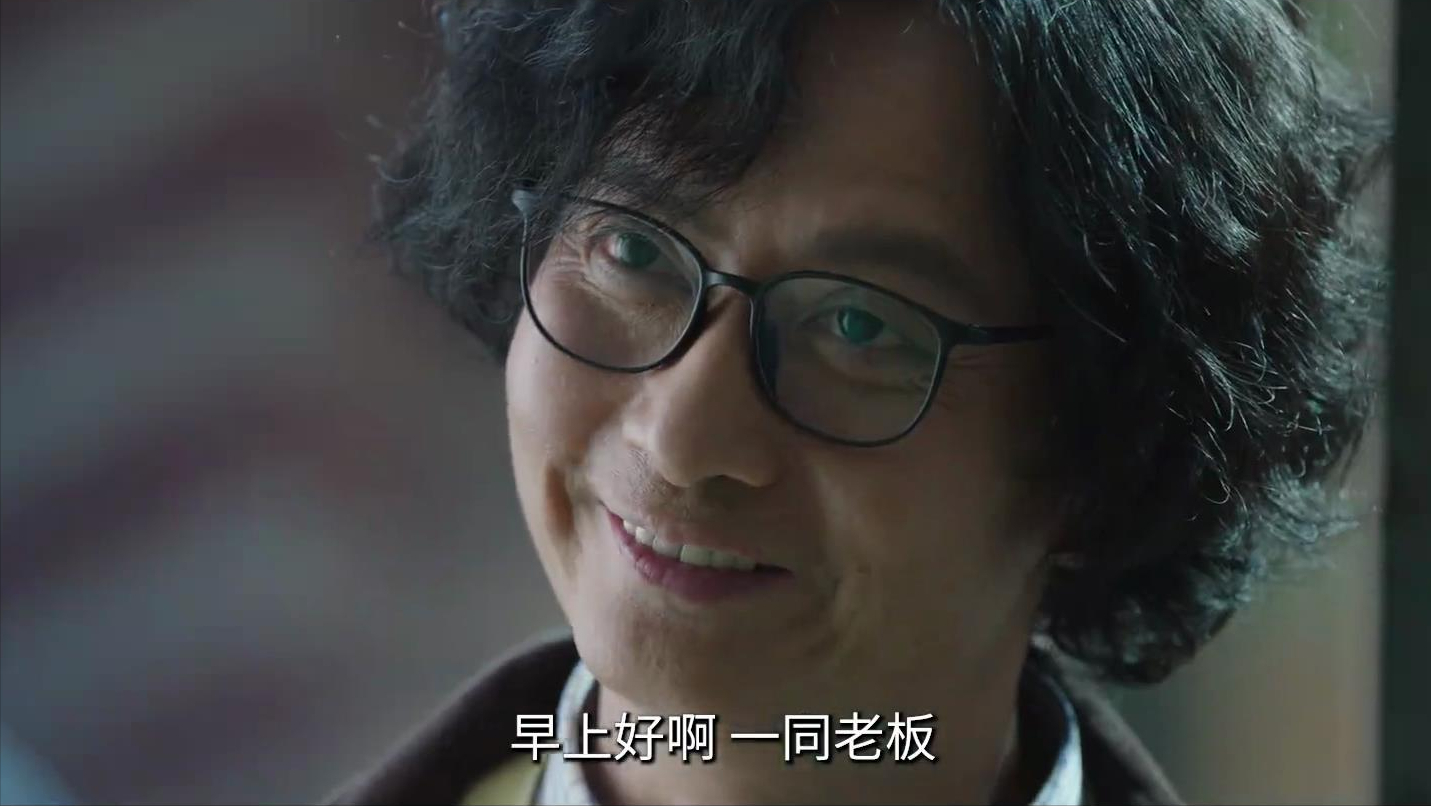 看了1集《狮子山下的故事》，我难掩兴奋，总算有部像样的港剧了