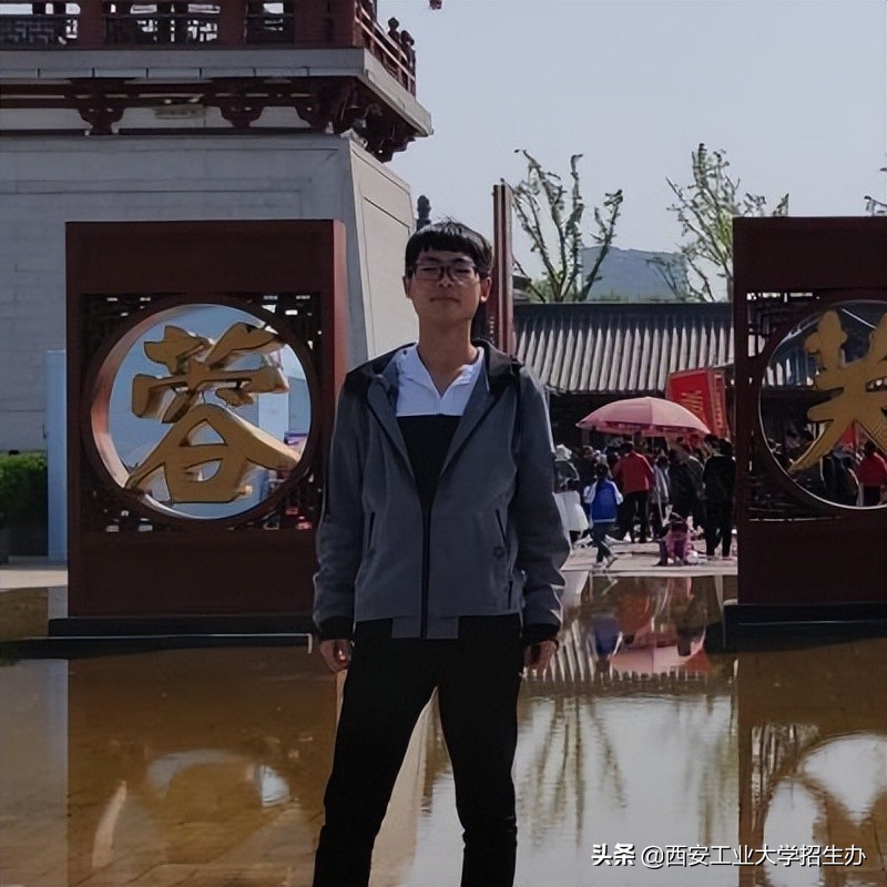 学霸扎堆！西安工大惊现“神仙寝室”，5人一同升学深造