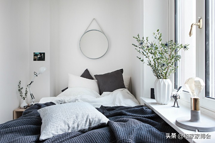 10平米卧室装修技巧：小空间大智慧，实用美观一步到位