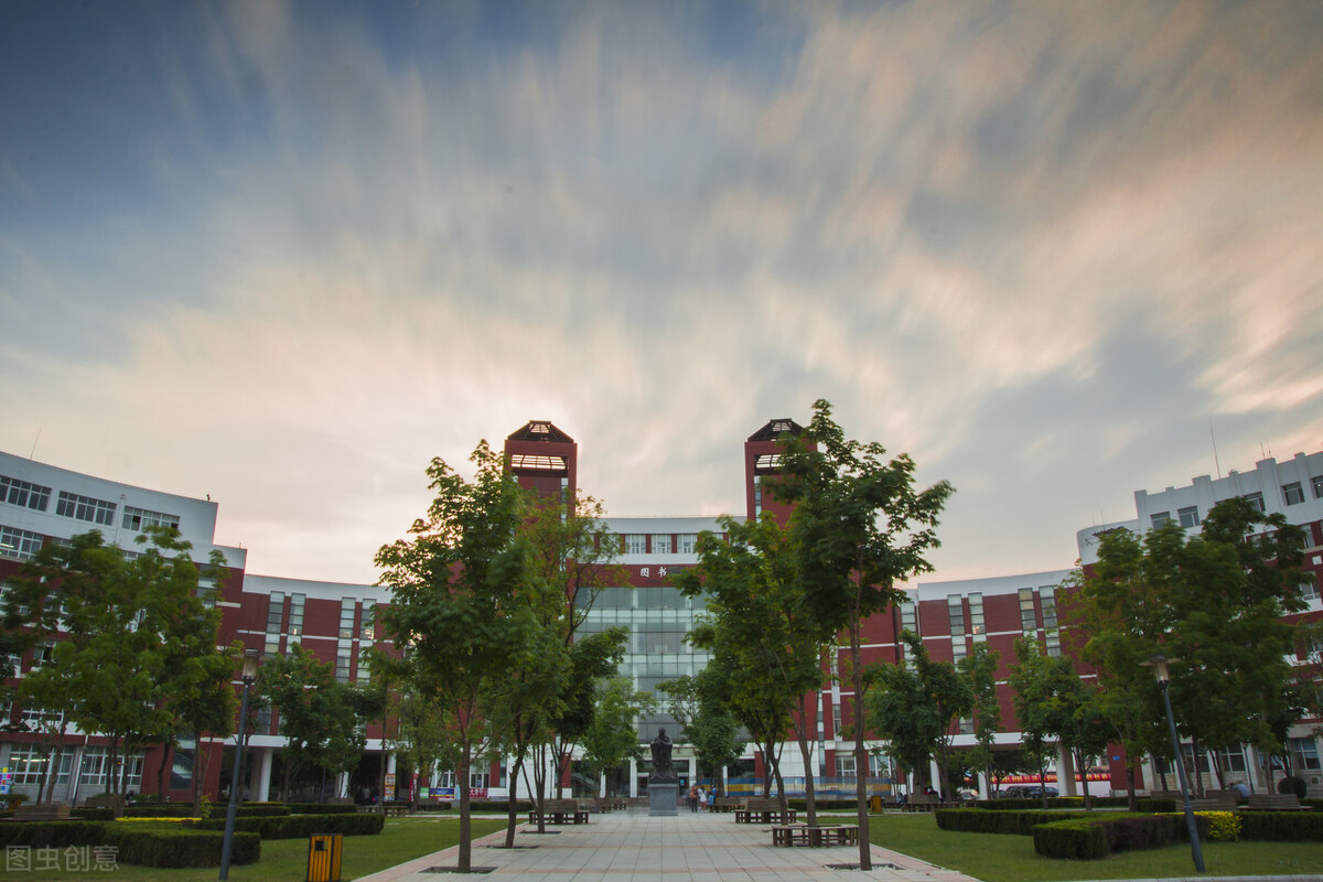 高考单招学校（单招怎么选学校）