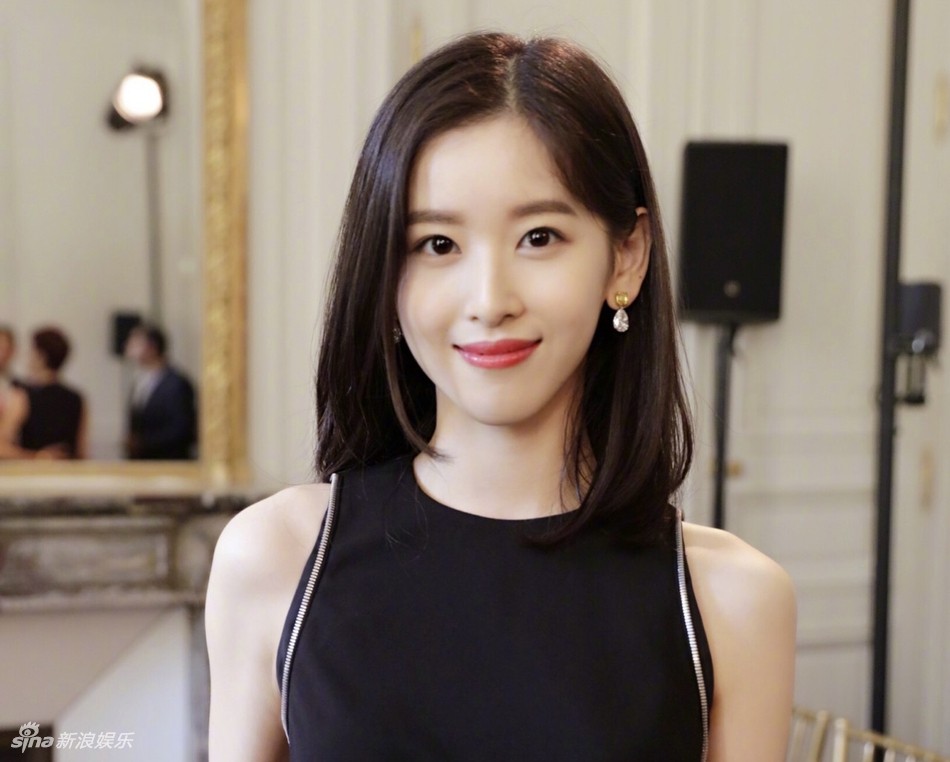 章泽天，嫁给刘强东7年，她的聪明让人刮目相看