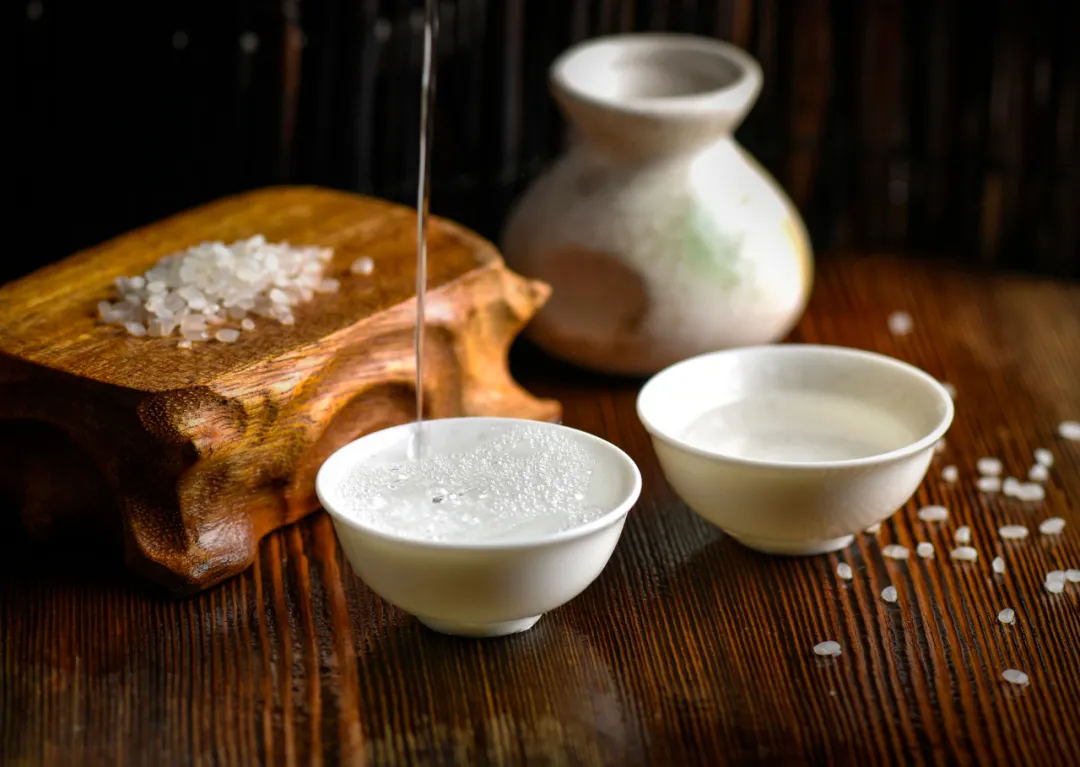 辛弃疾醉后撒酒疯写下一首千古名作，狂出天际，令人啼笑皆非