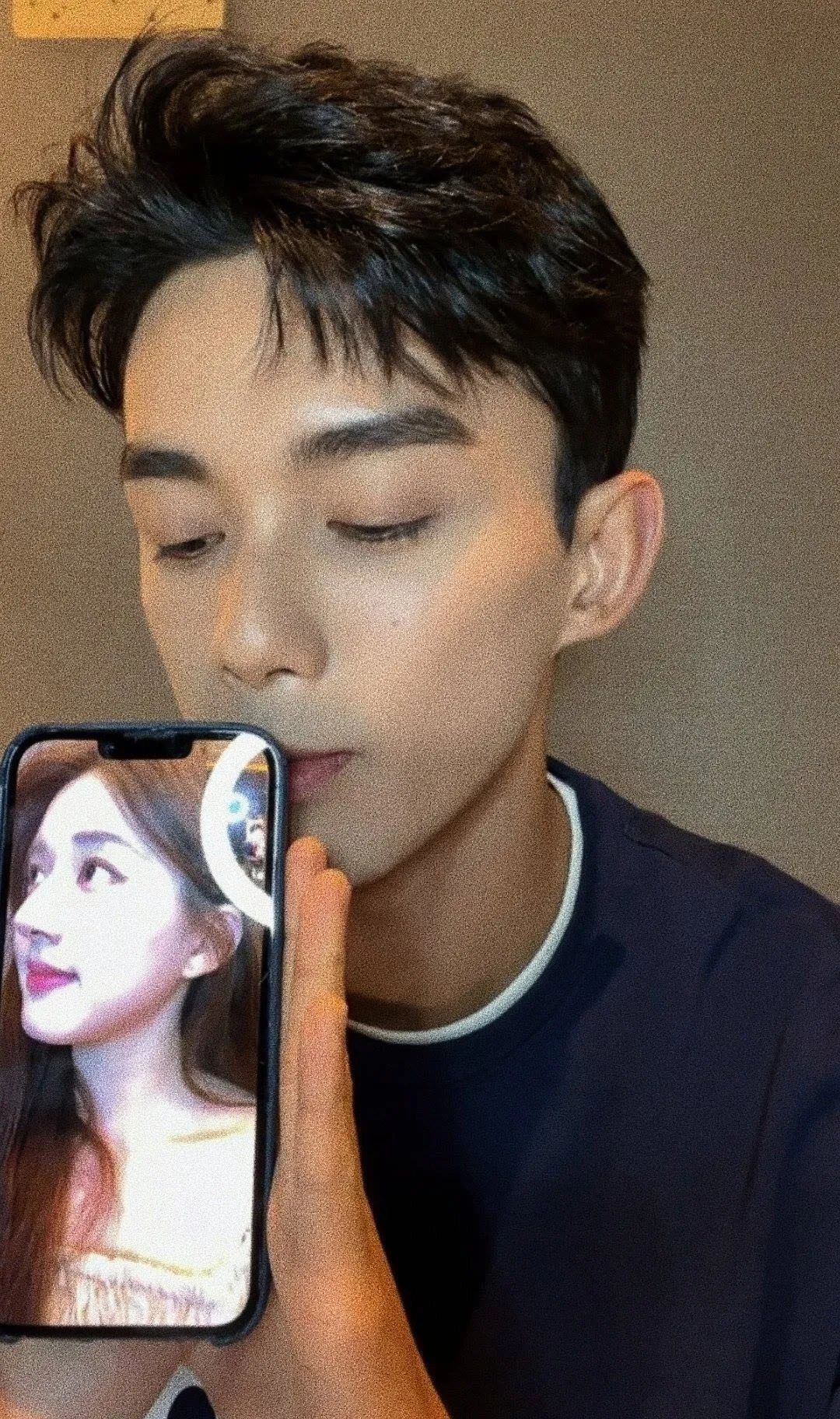 「星汉灿烂」吴磊×赵露思情侣壁纸头像