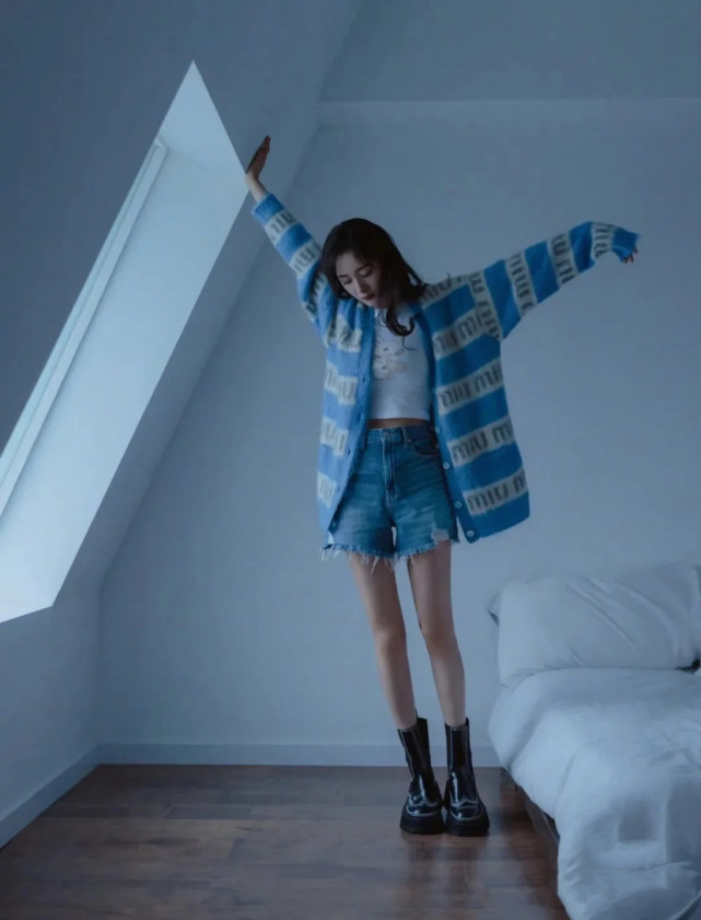 杨幂的少女感穿搭请收下