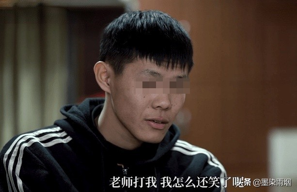 东北体育老师半生未婚，却被120个孩子叫爸爸，媒体跟踪报道12年