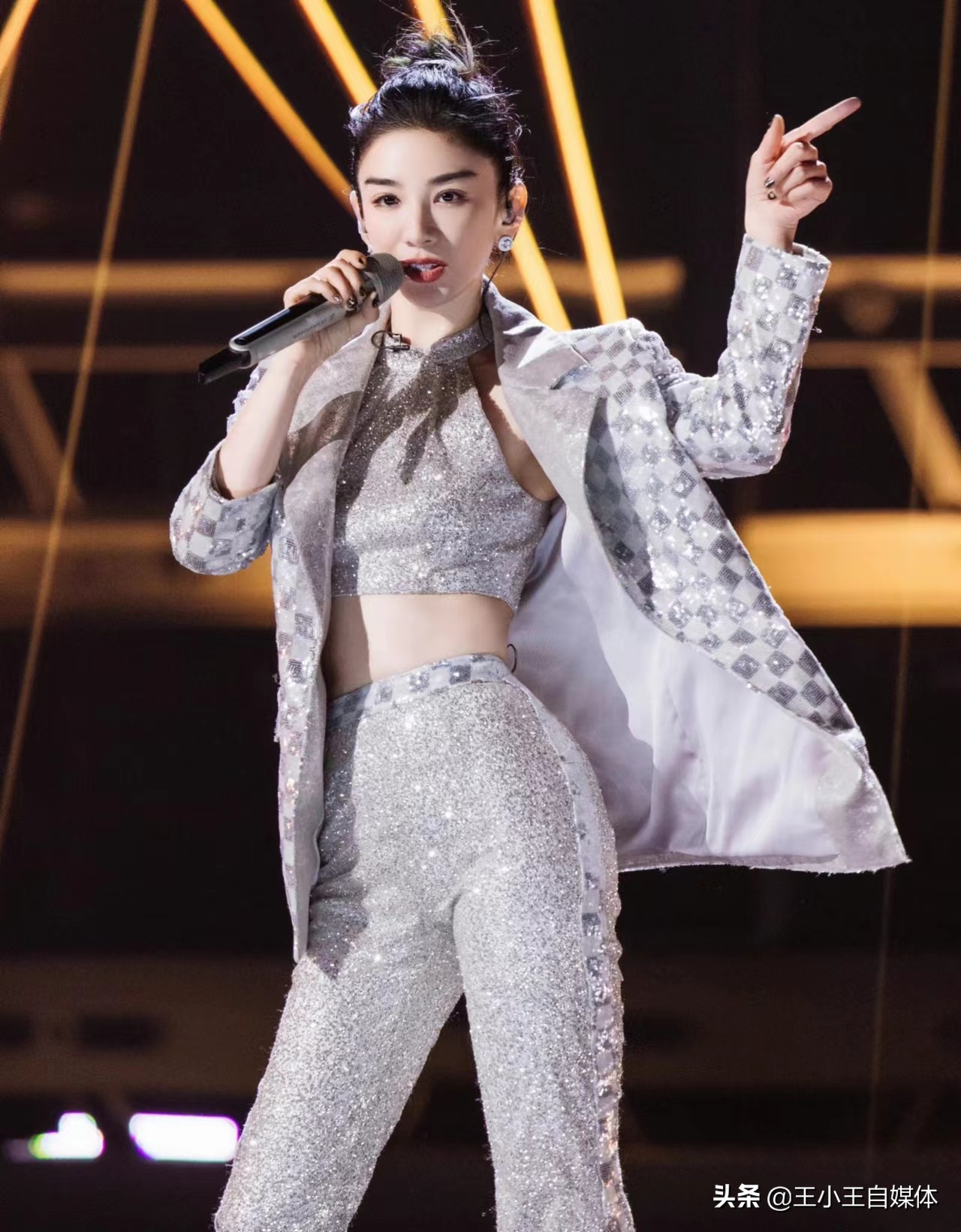 《浪姐3》内卷严重，学历普遍一本，身材多数偏瘦，人气差距明显