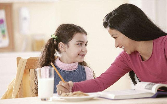 高考前500名学霸作息曝光，普通父母假期怎样才能帮孩子应对拖延