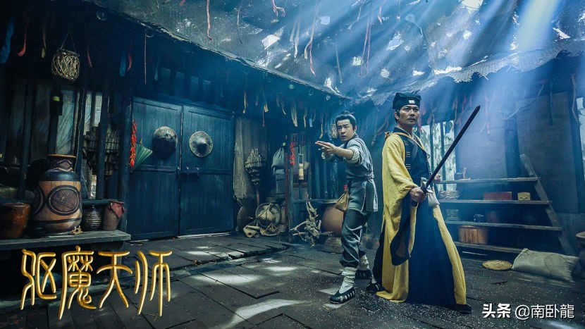 《驱魔天师》上映，钱小豪师徒齐上阵，斗法黄大仙高能驱魔