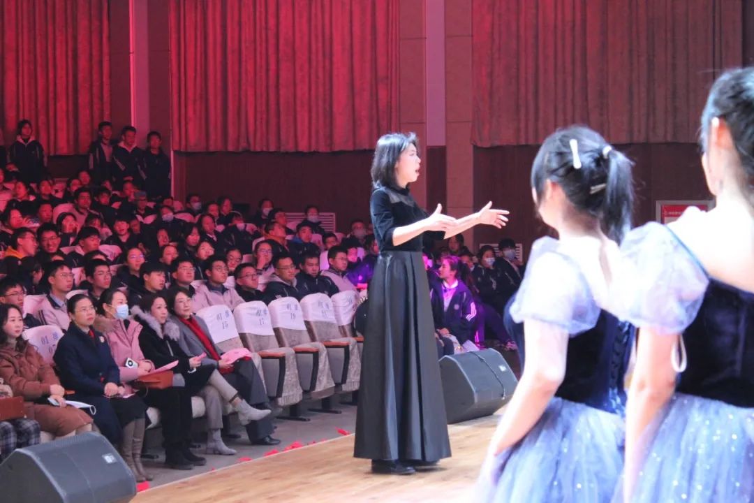 太原市實(shí)驗(yàn)中學(xué)校隆重舉行校園文化藝術(shù)節(jié)(圖13)