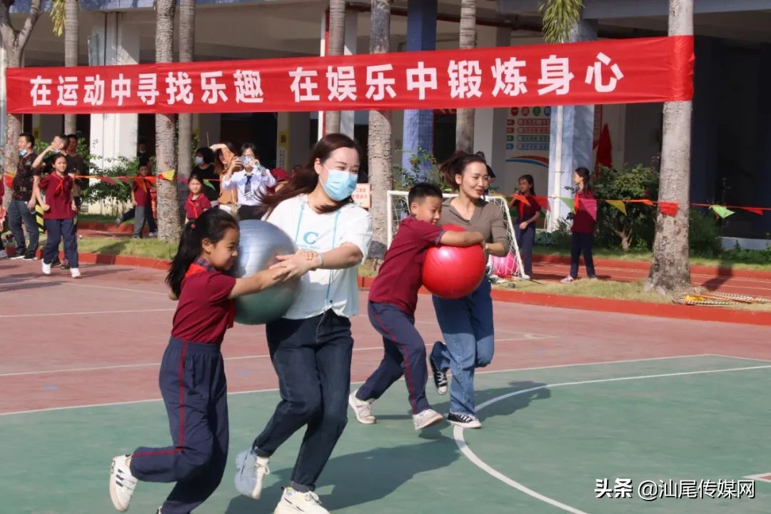 德成实验学校定于6月19日下午举行新生开放日，诚邀您和孩子前来