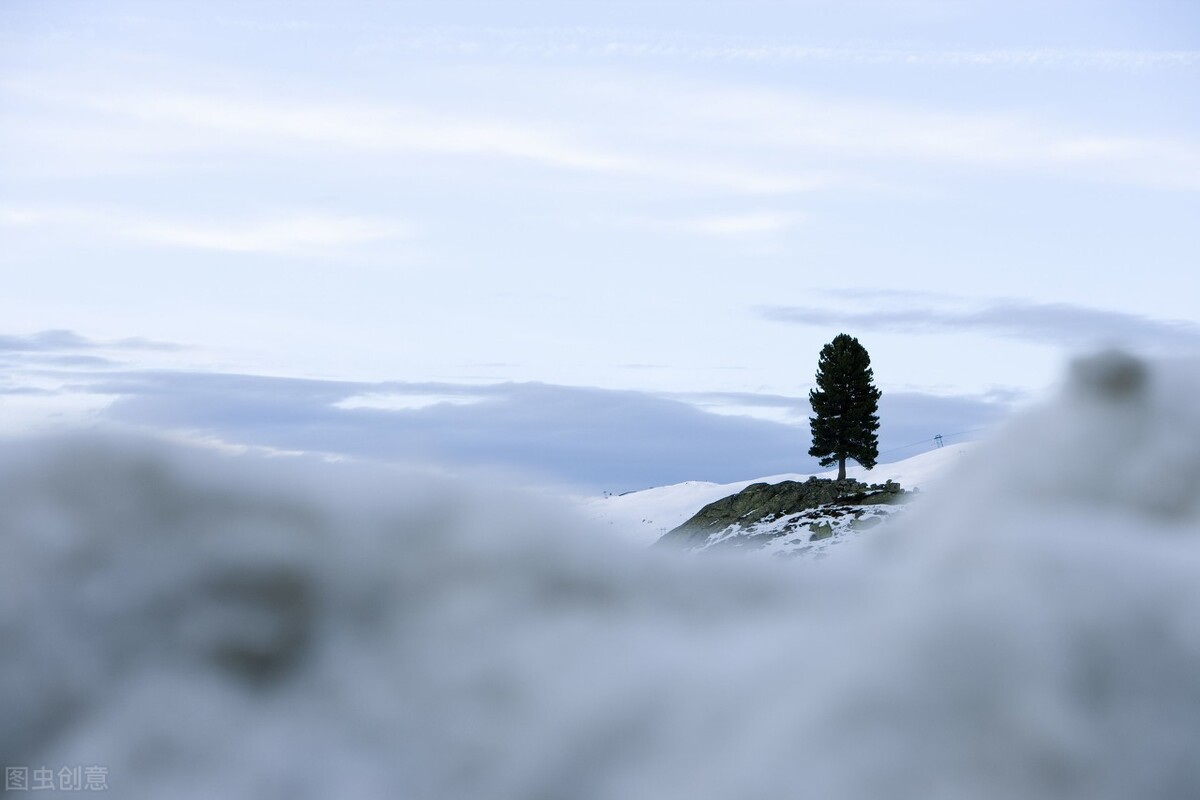 旧时代雪原，成为了遥远的风景，成为了历史