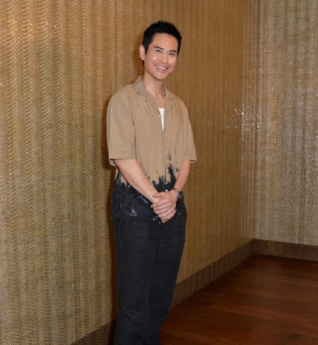 爱妻号！TVB视帝婚后为让太太安心，拒被异性拿号码：私人就免了