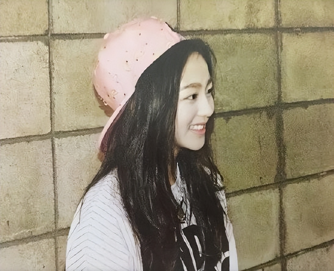 徐贤惨失《建筑学概论》，秀智凭此片一夜爆火，成四大神颜之一