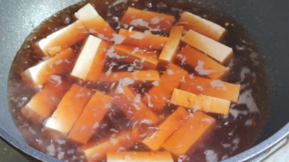 图片[4]-【砂锅豆腐】做法步骤图 营养美味 汤汁拌饭也能吃两碗-起舞食谱网